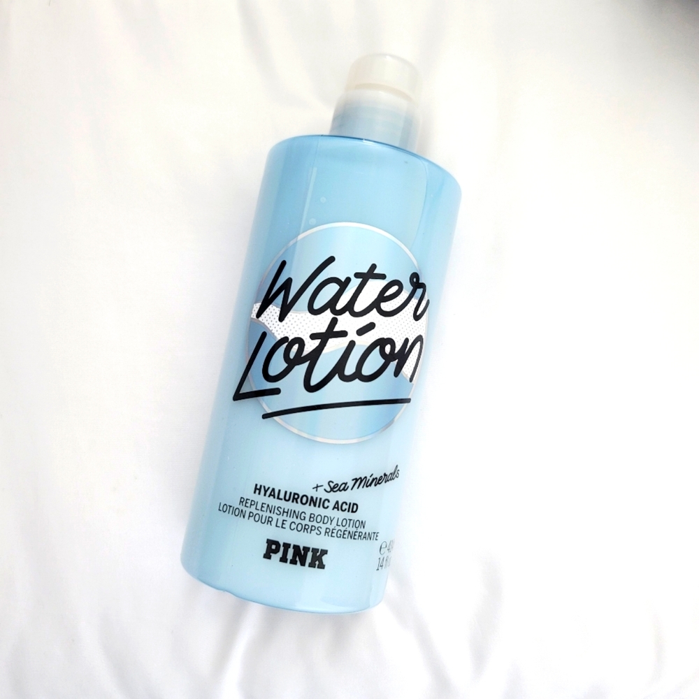 PINK Water Lotion Replenishing Body Lotion